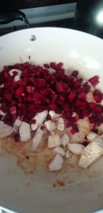 botwinka z kurczakiem i makaronem